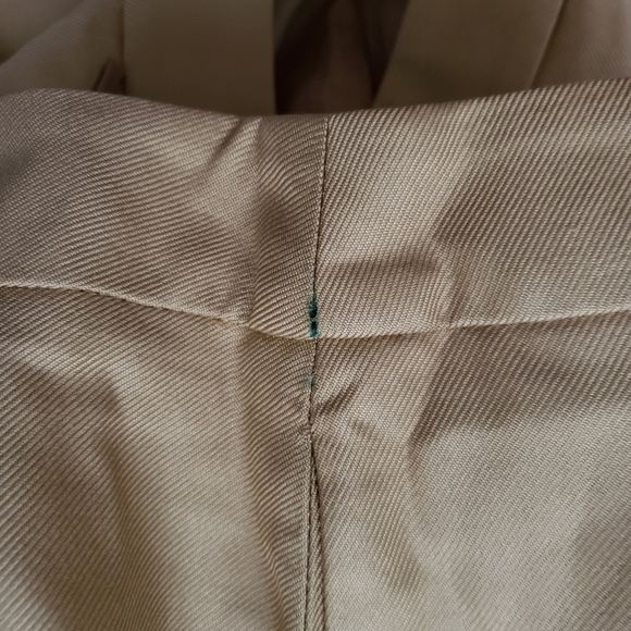 NEW Carolina Herrera retro tan flat front high waisted silk gaucho shorts 8 - Picture 6 of 9